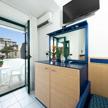 Hotel Olanda Lido di Jesolo Esterno foto