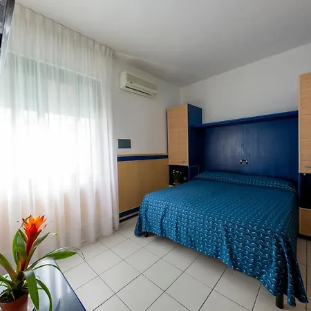 Hotel Olanda Lido di Jesolo Esterno foto